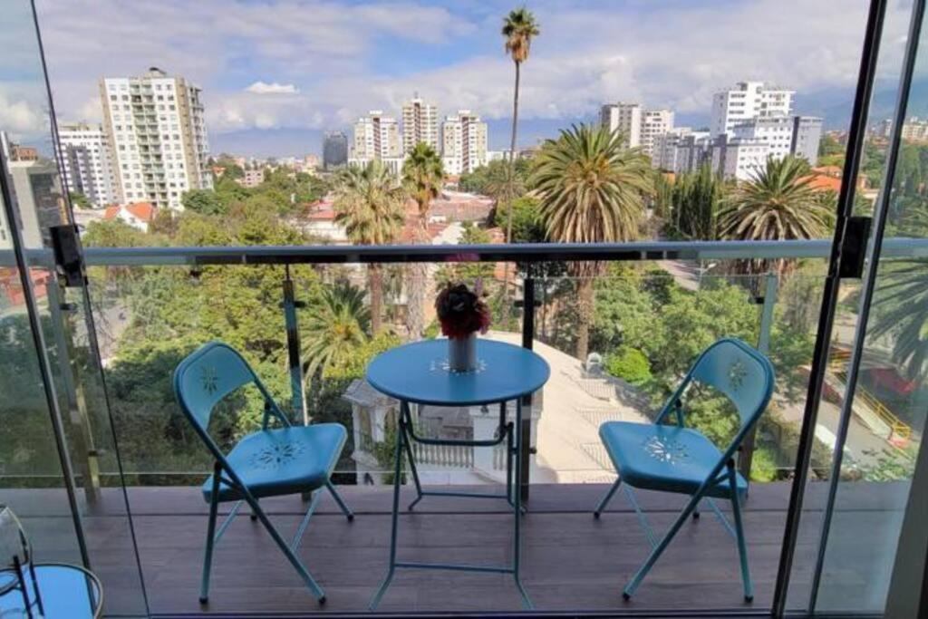 Hermoso Departamento Sobre Av. America Cerca Al Sombrero De Chola Apartment Cochabamba Exterior photo